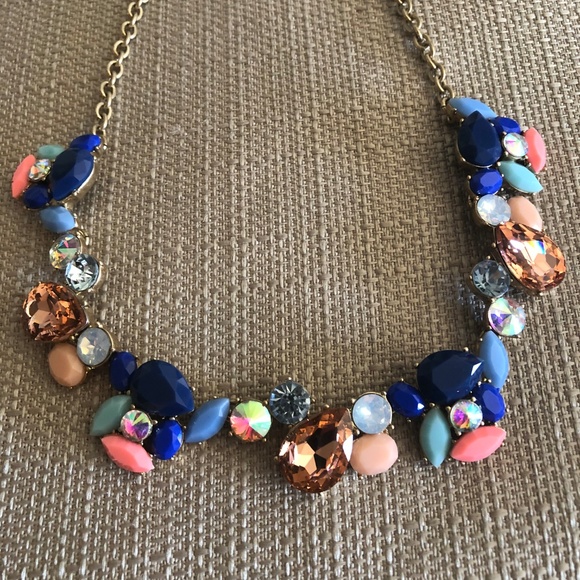 NWT J.Crew Statement Necklace - Picture 2 of 3